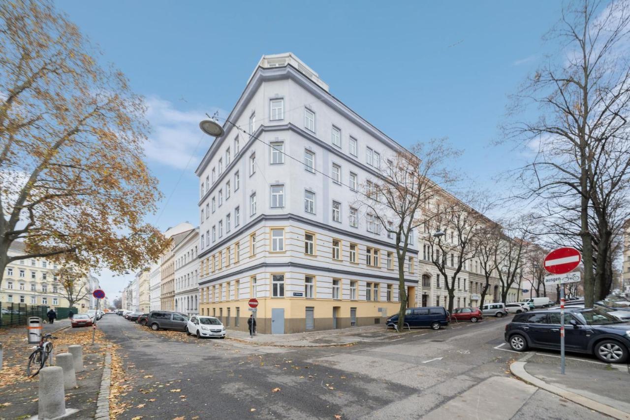 Big Spacious Central Apartment In Bécs Kültér fotó